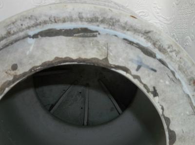 hand painted t or trident