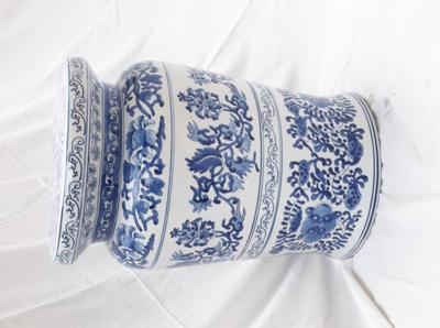 Delft style garden stool or Pedestal 