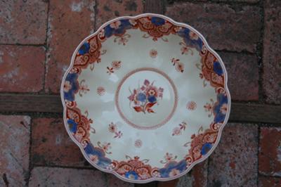 Top view - Delft pottery mark query- E 4 8?