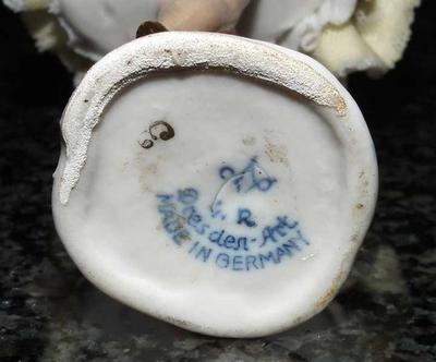 Dresden Art Mark with initials WR and cursive device