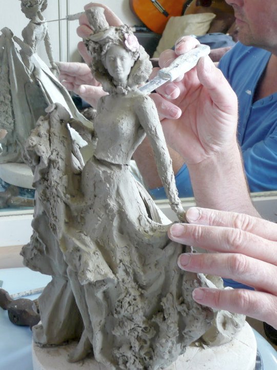 early-stages-of-clay-sculpture early-stages-of-clay-sculpture