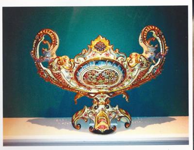 Handpainted jardinière with black HUNGARY pottery mark