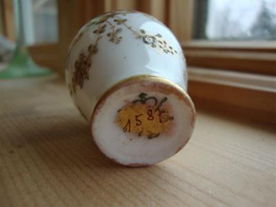 Identify Pottery/Porcelain Mark -Two miniature vases - Dresden or not ?