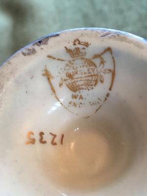  Crown, Globe & Shield ?RSLEY, WA?? ENGLAND