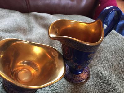 Gold inlay on inside of blue jug and sugar bowl