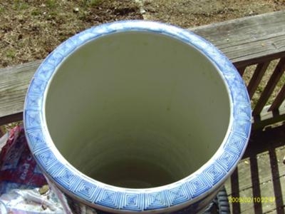 Oriental (Chinese or Japanese?) Pottery Mark Query - Impressed symbol on Umbrella Stand