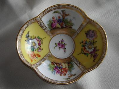 Origin of a nice fluted tea set showing crossed swords with one hilt or a 'Y' shape