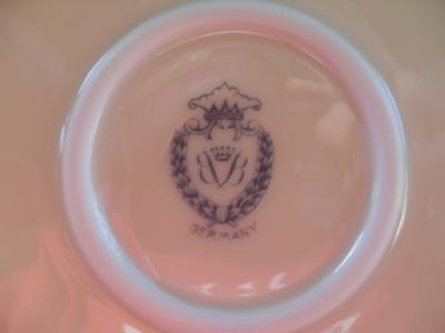 Pottery Mark - B B (one in reverse) germany blue china plate mark id