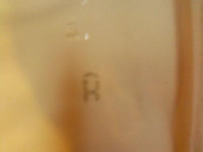 Pottery Mark Mystery - k or R or possibly two c's on a horse and foal figurine