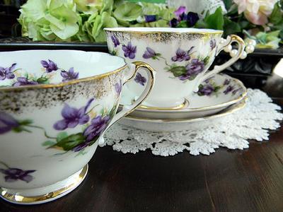 Eagle or Bird Mark and the letter E bone china