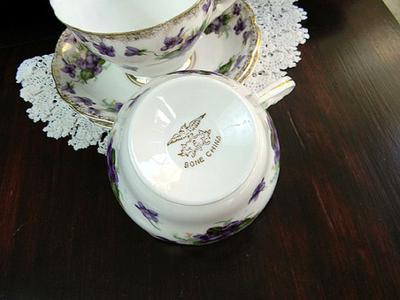 Eagle or Bird Mark and the letter E bone china
