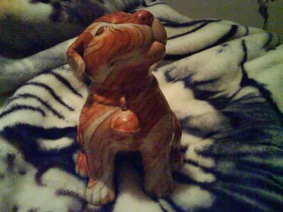 Red Stamped Seal Pottery mark Chinese or Japanese ?