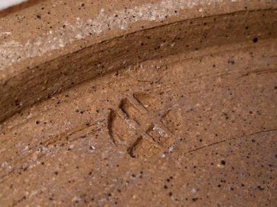 Studio Pottery Marking - H in Circle, not Hull Studio Art Stoneware Lg Bowl