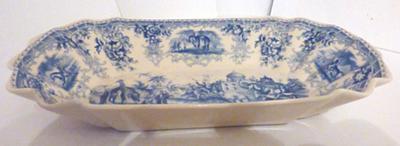 Unidentified coat of arms pottery mark with two lions rampant